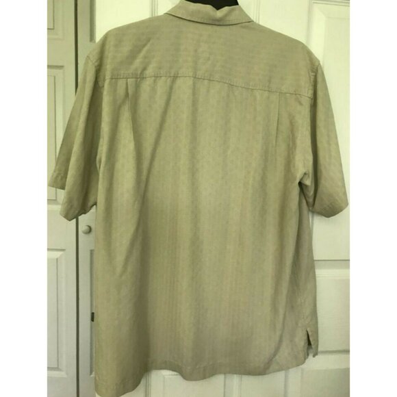 100% Silk Tommy Bahama Light Gray Greenish Striped Button-Up Shirt w Pocket M - Picture 2 of 7